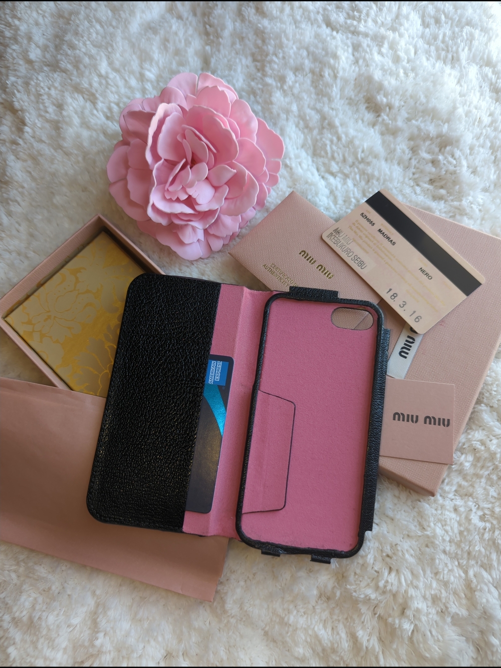 Miu Miu Authentic Black Pebbled Leather Phone Wallet with Gold Logo + Box Card - Picture 2 of 6